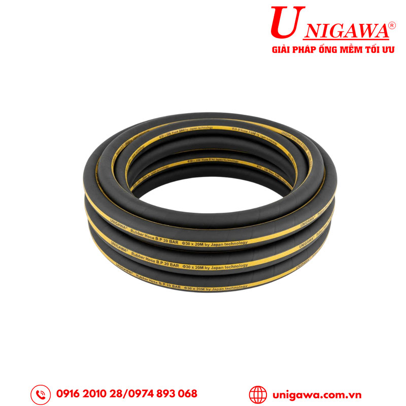 Những lưu ý khi sử dụng ống cao su bố vải trong công nghiệp